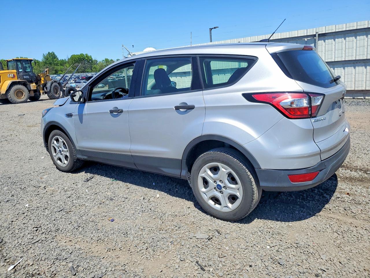 2018 FORD ESCAPE S photo 4