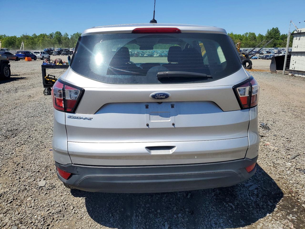 2018 FORD ESCAPE S photo 16