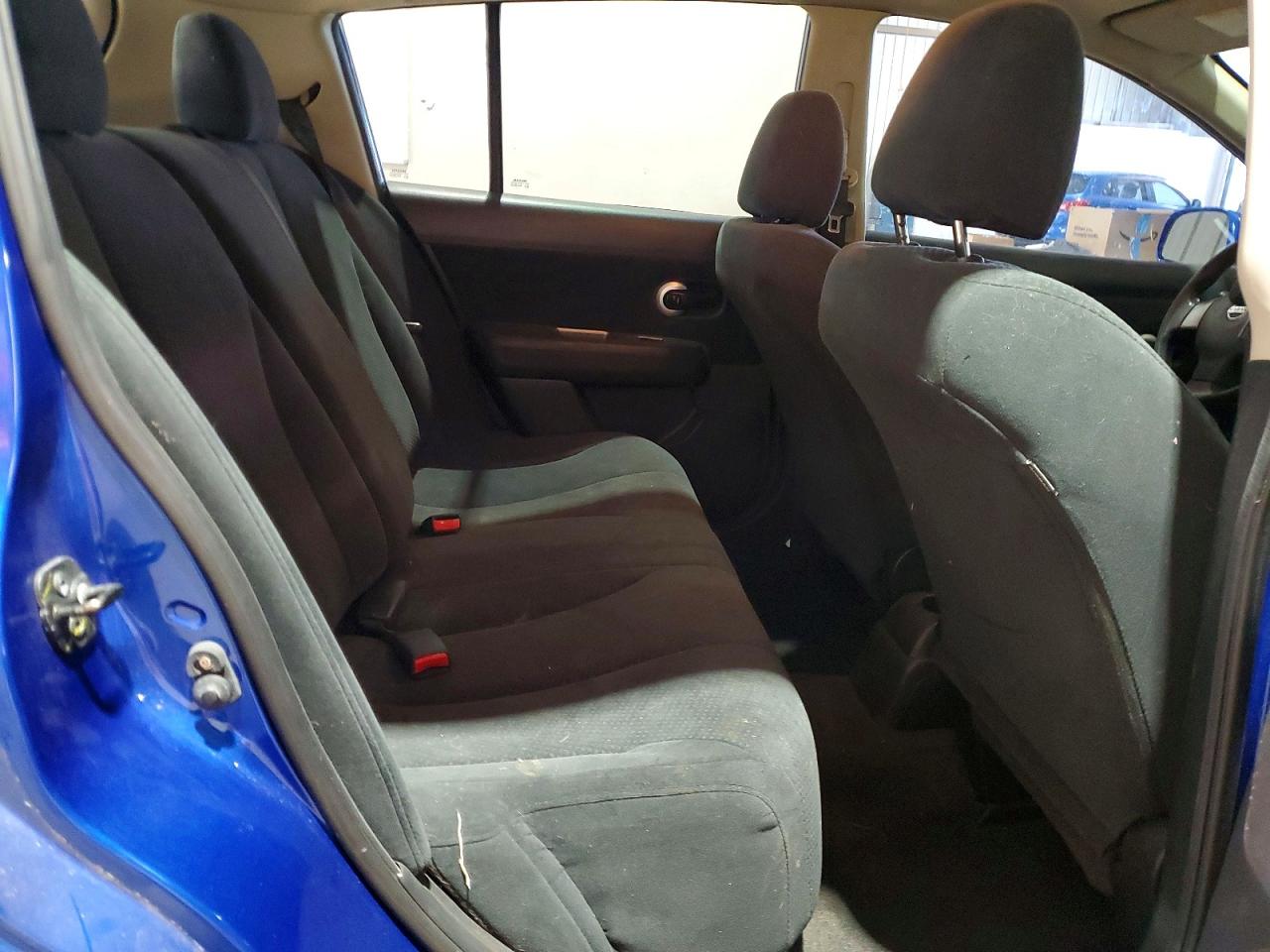 2011 NISSAN VERSA 1.8 S photo 28