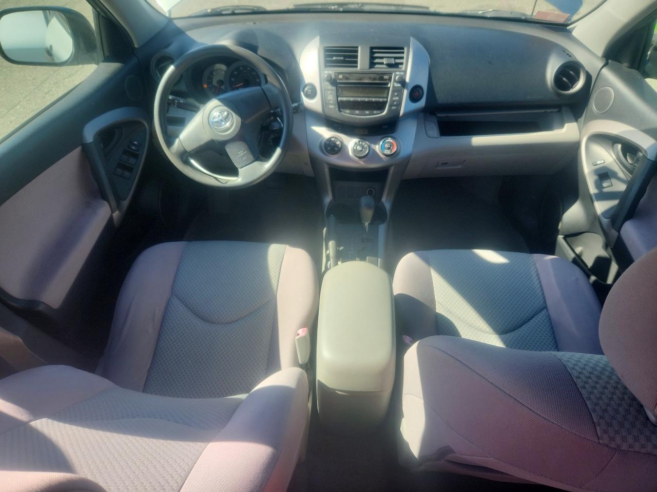 2006 TOYOTA RAV4 BASE photo 8