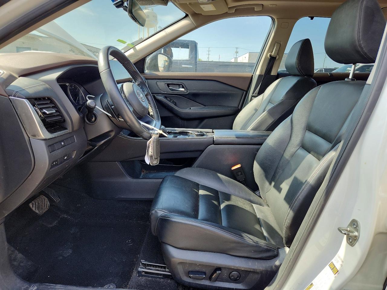 2023 NISSAN ROGUE SL photo 13