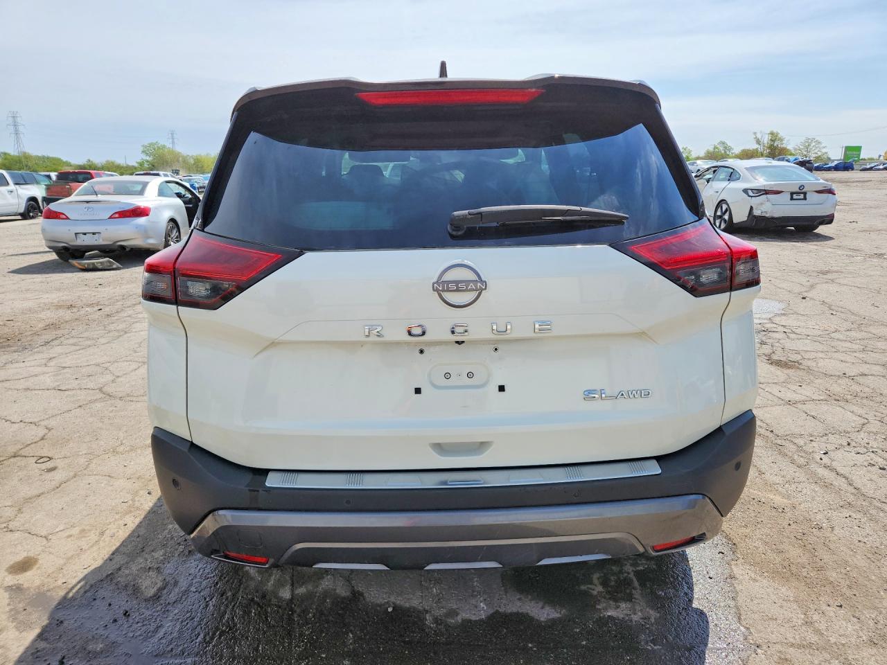 2023 NISSAN ROGUE SL photo 11
