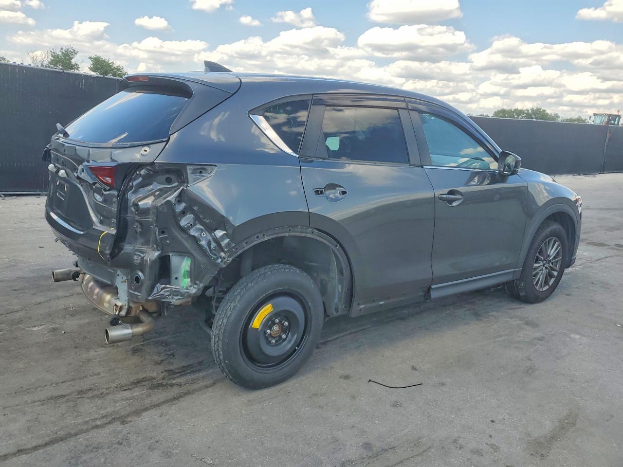 2017 MAZDA CX-5 TOURING photo 5