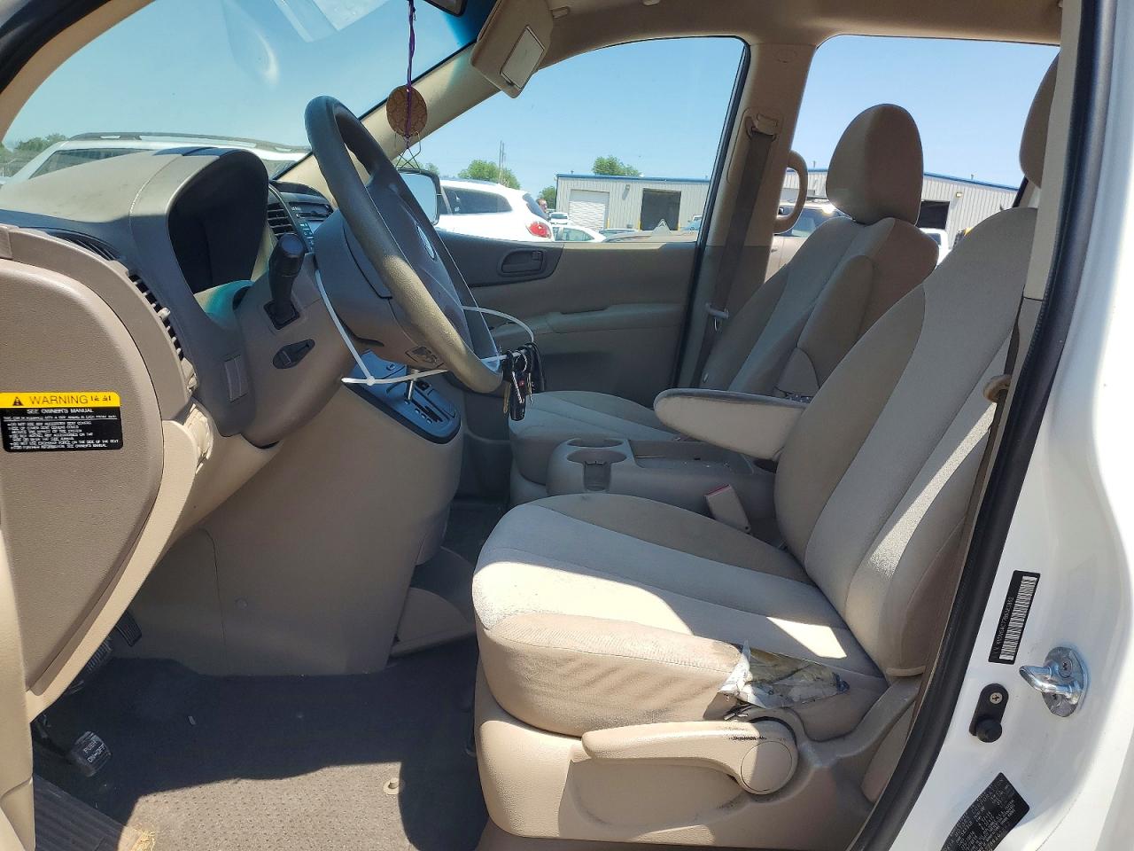 2011 KIA SEDONA LX photo 19