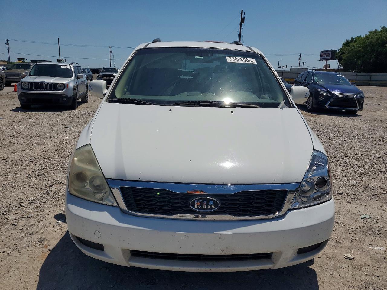 2011 KIA SEDONA LX photo 13