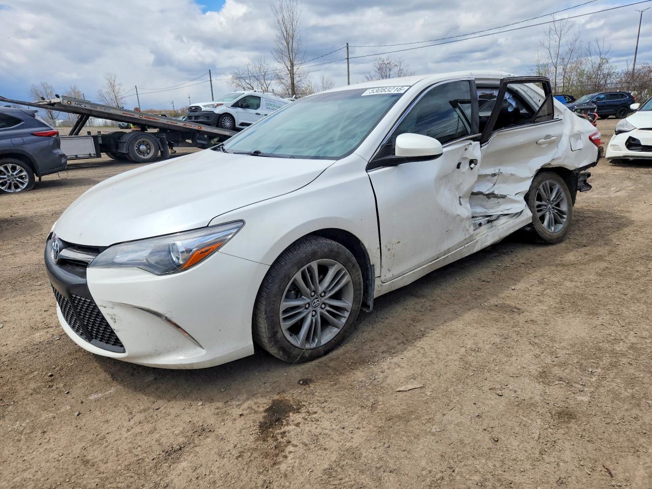 2016 TOYOTA CAMRY