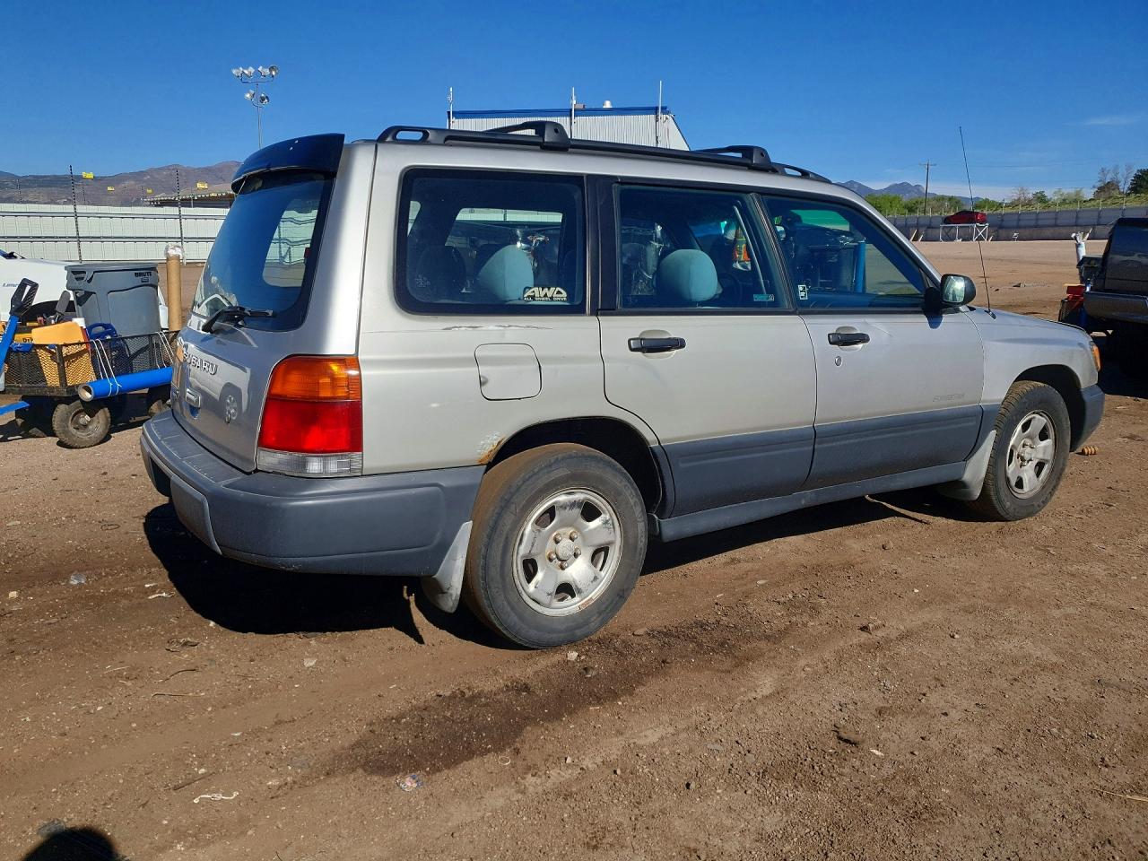 2000 SUBARU FORESTER L photo 3