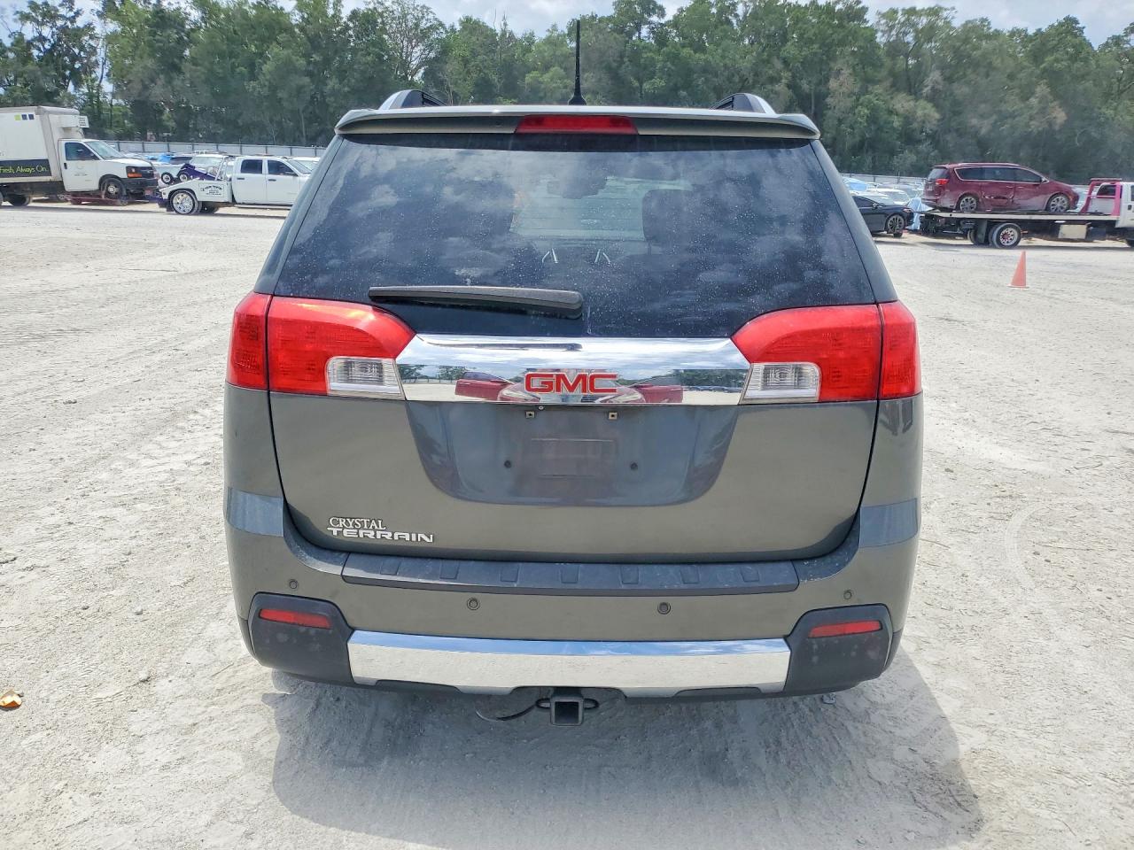 2013 GMC TERRAIN SLT photo 13