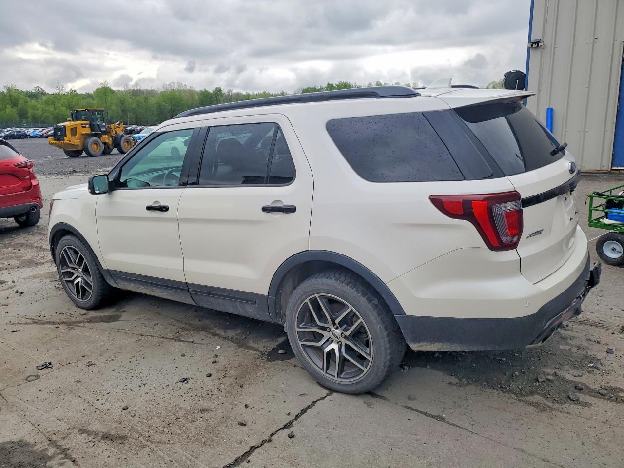 2017 FORD EXPLORER SPORT photo 3