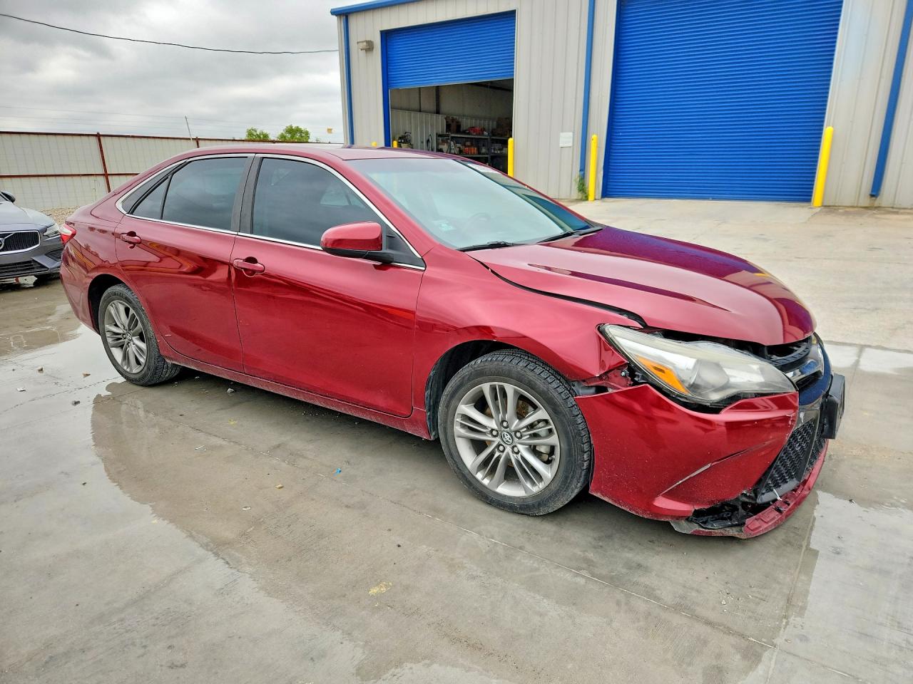 2017 TOYOTA CAMRY SE photo 7