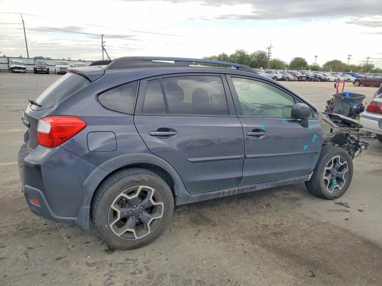 2013 SUBARU XV CROSSTREK 2.0 LIMITED photo 5