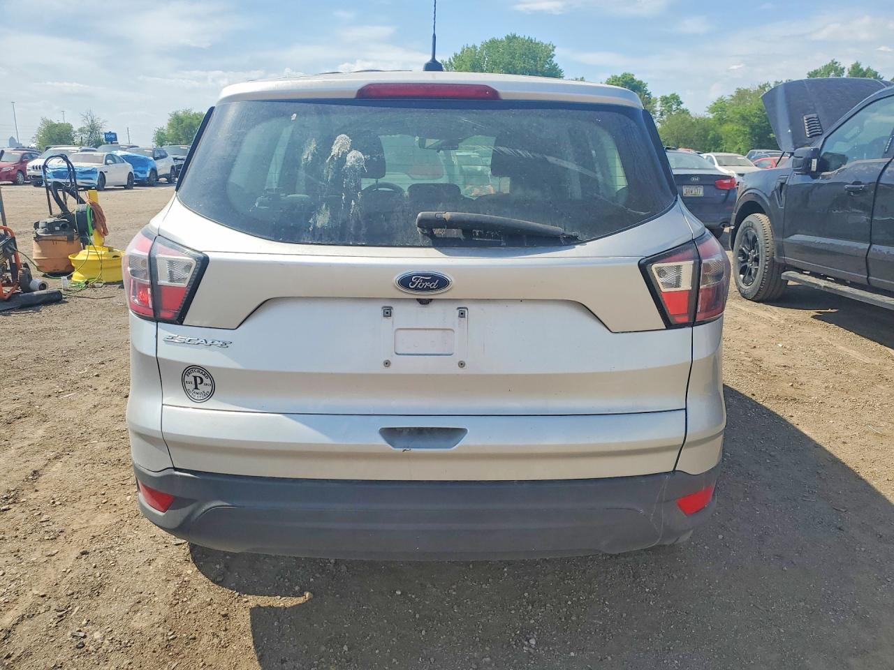 2017 FORD ESCAPE S photo 6