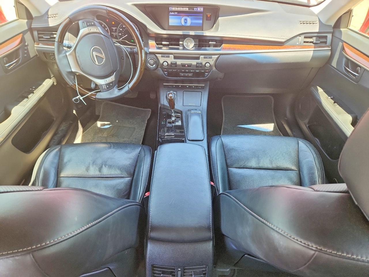 2013 LEXUS ES 350 photo 15