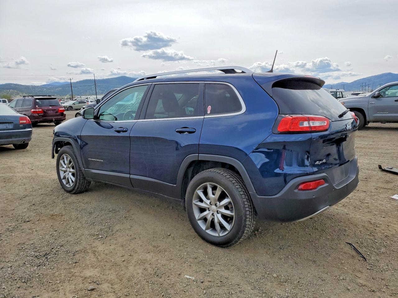 2018 JEEP CHEROKEE LIMITED photo 3