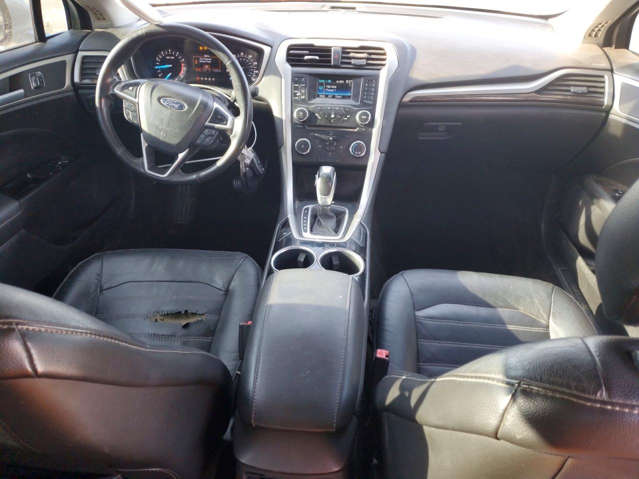 2013 FORD FUSION SE photo 15