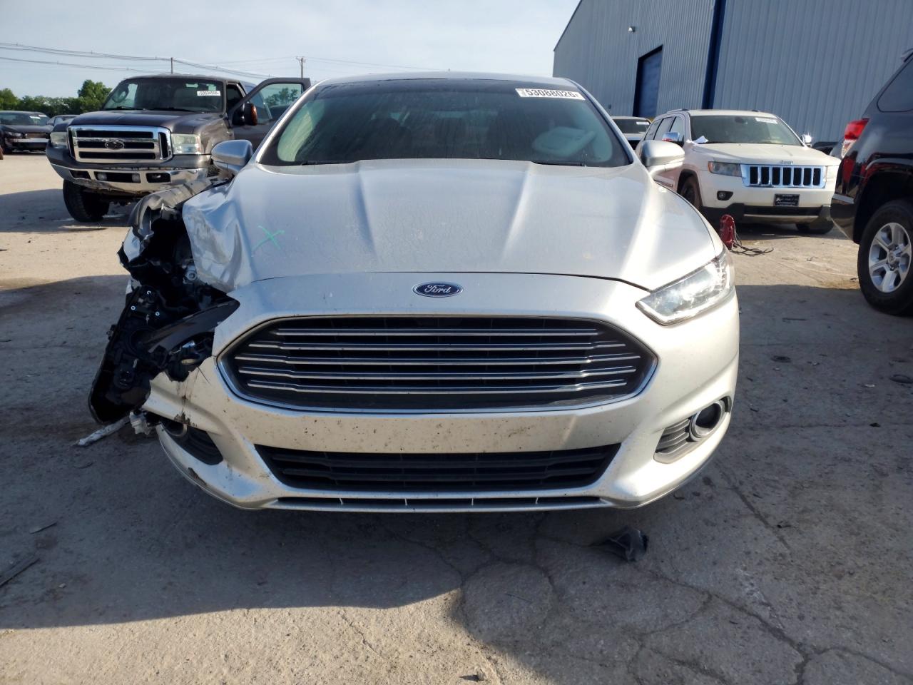 2013 FORD FUSION SE photo 9