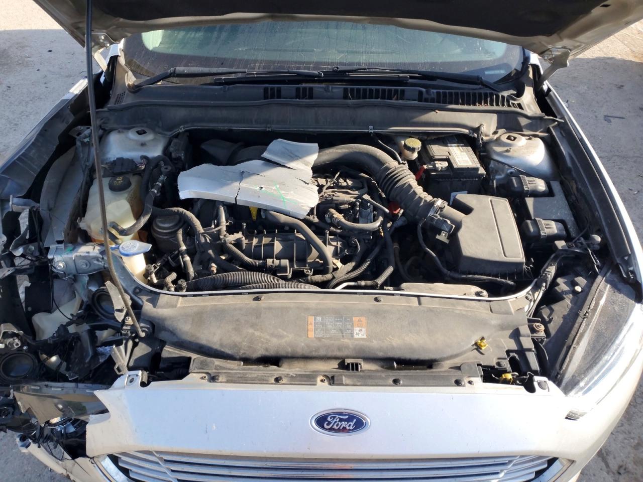 2013 FORD FUSION SE photo 21