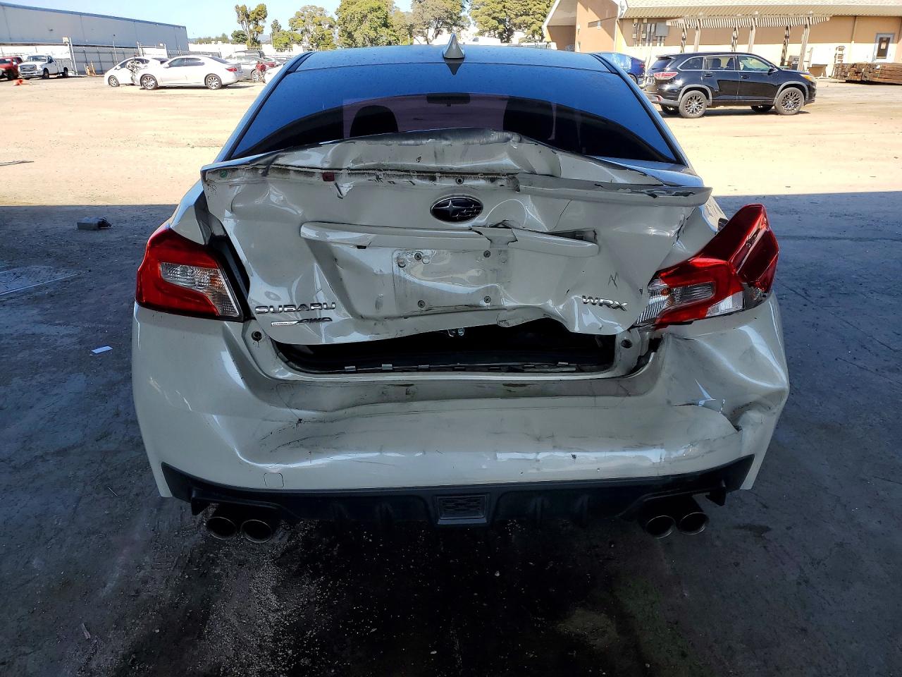 2016 SUBARU WRX photo 16