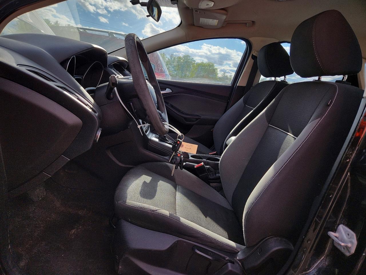 2013 FORD FOCUS SE photo 19