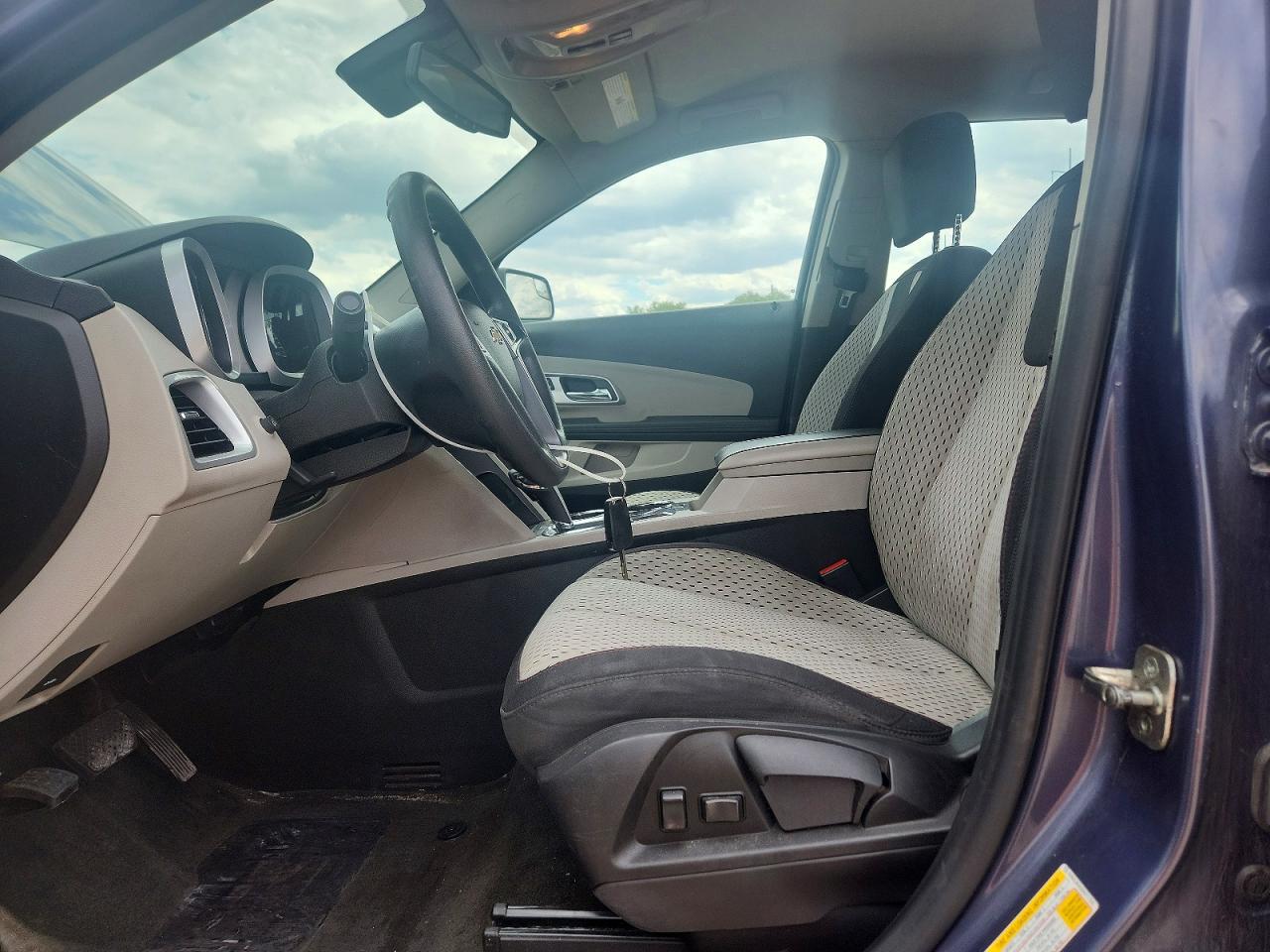 2013 CHEVROLET EQUINOX LS photo 13