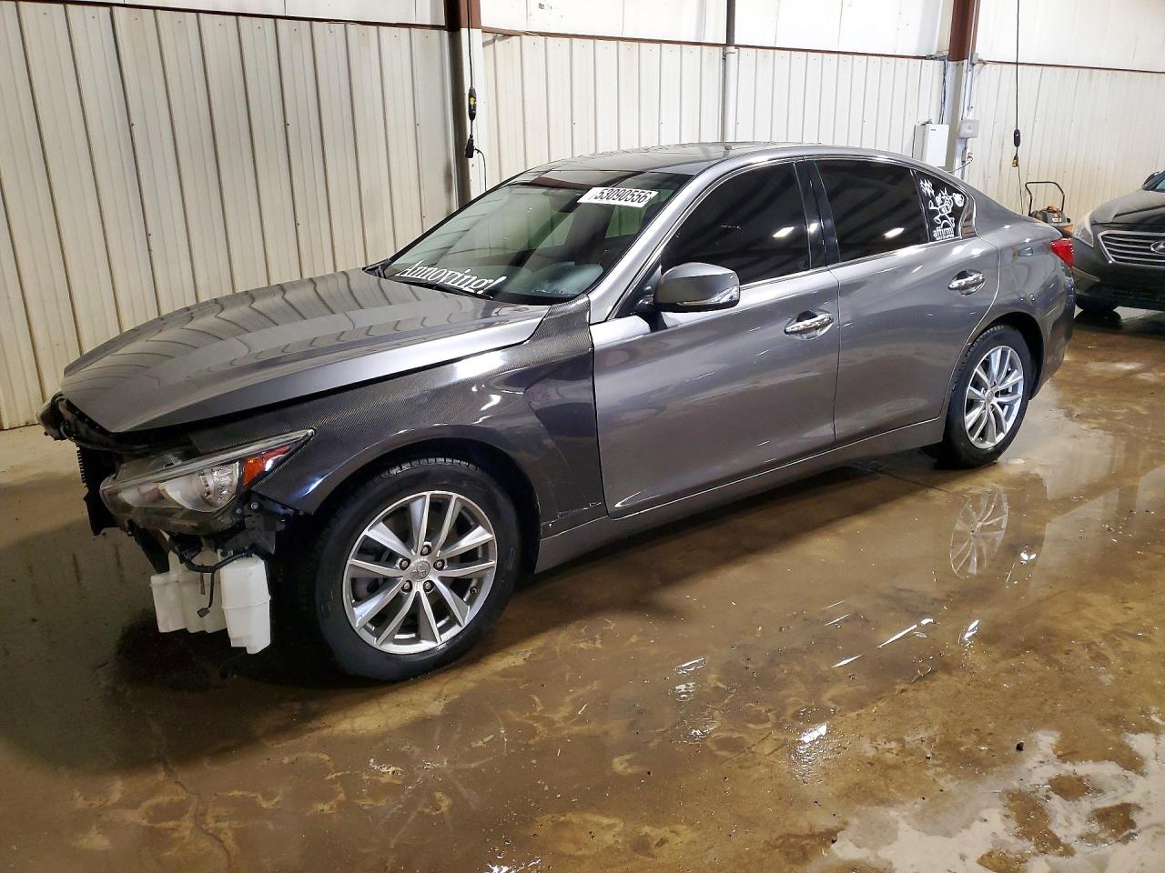 2015 INFINITI Q50