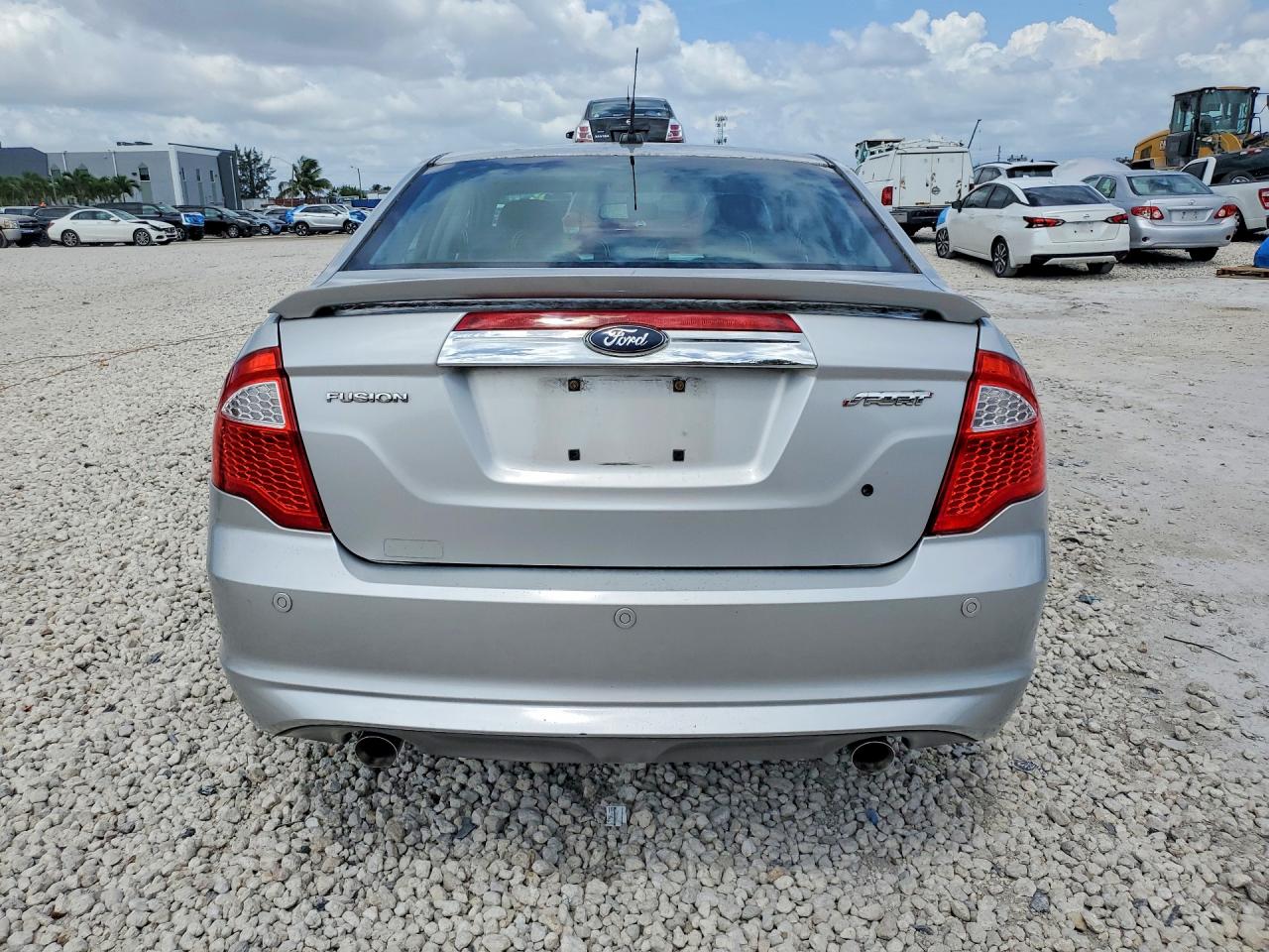 2010 FORD FUSION SPORT photo 16