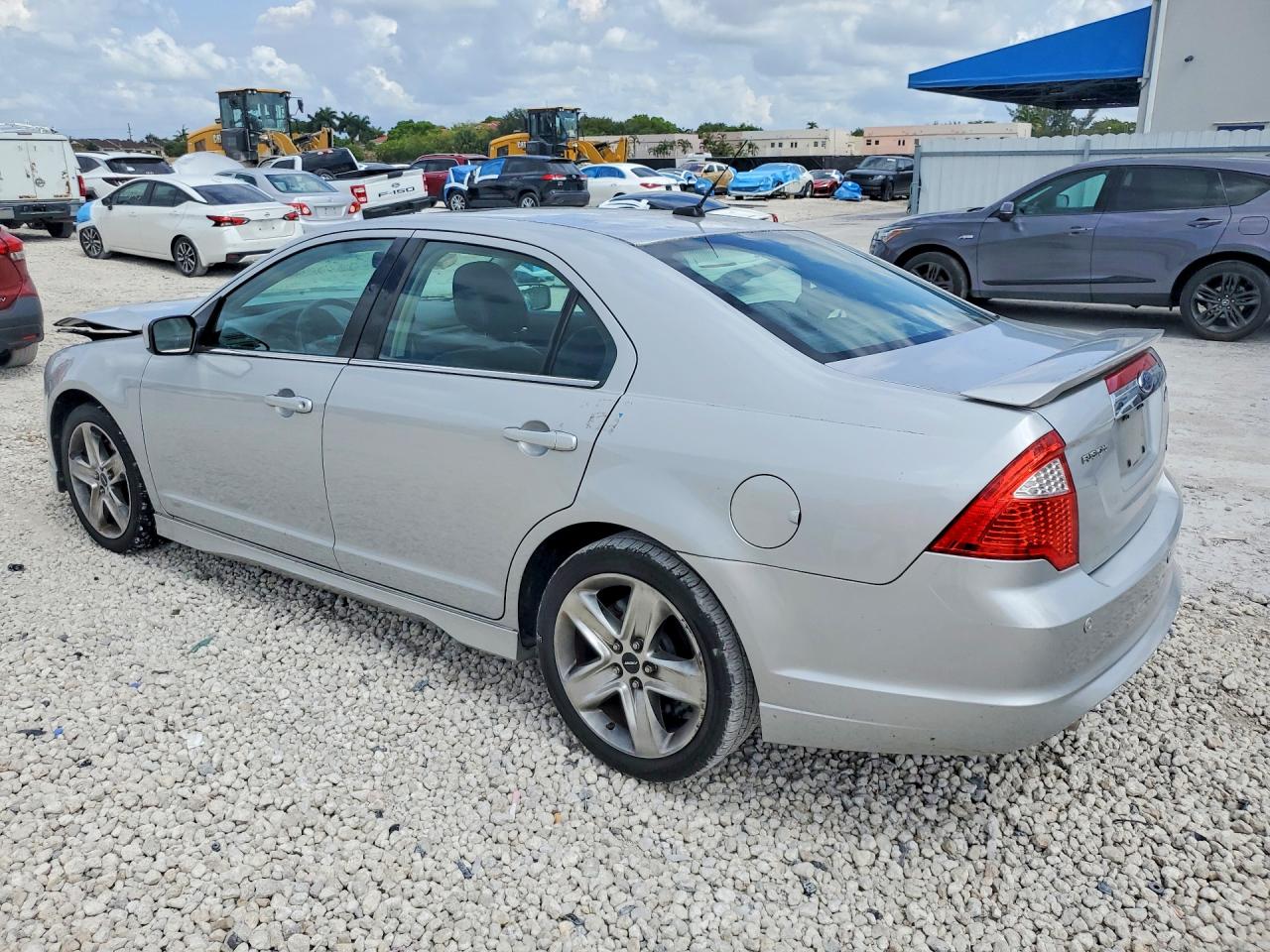 2010 FORD FUSION SPORT photo 4