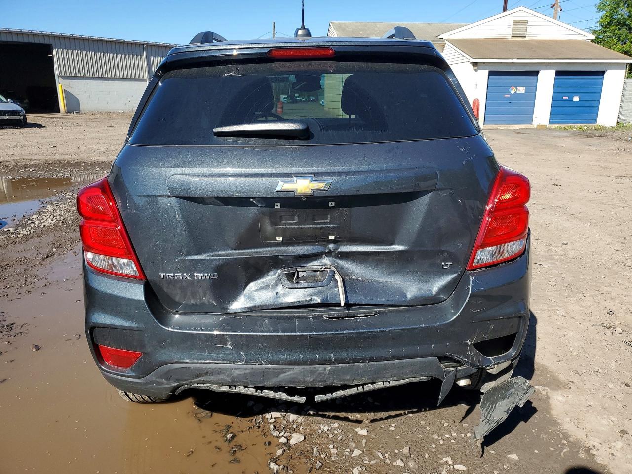 2018 CHEVROLET TRAX 1LT photo 6