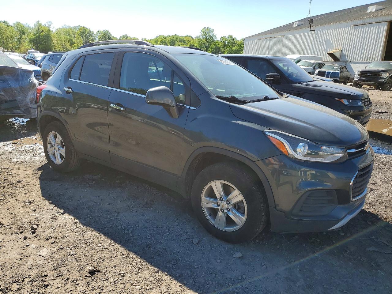2018 CHEVROLET TRAX 1LT photo 4