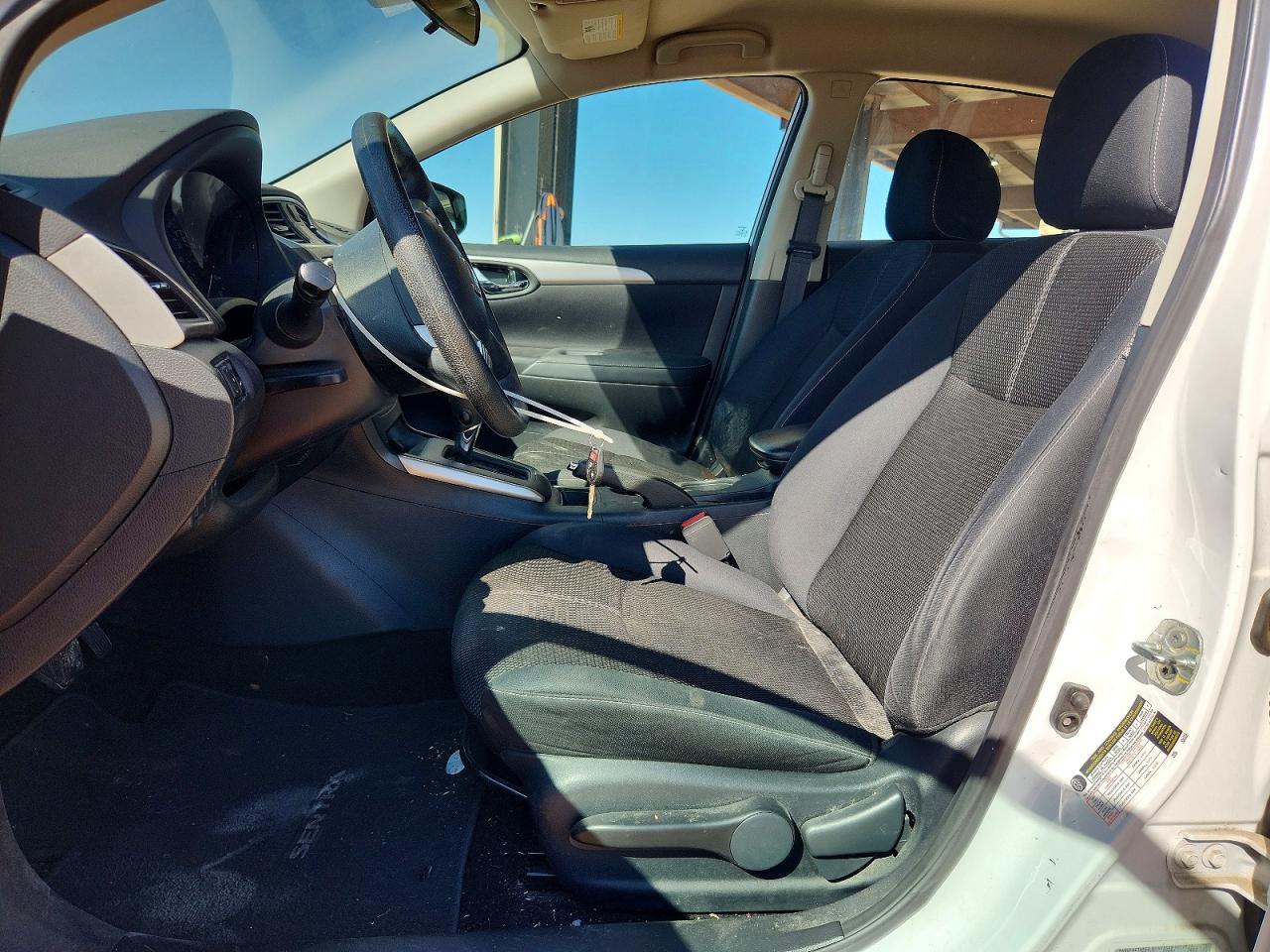 2017 NISSAN SENTRA S photo 7