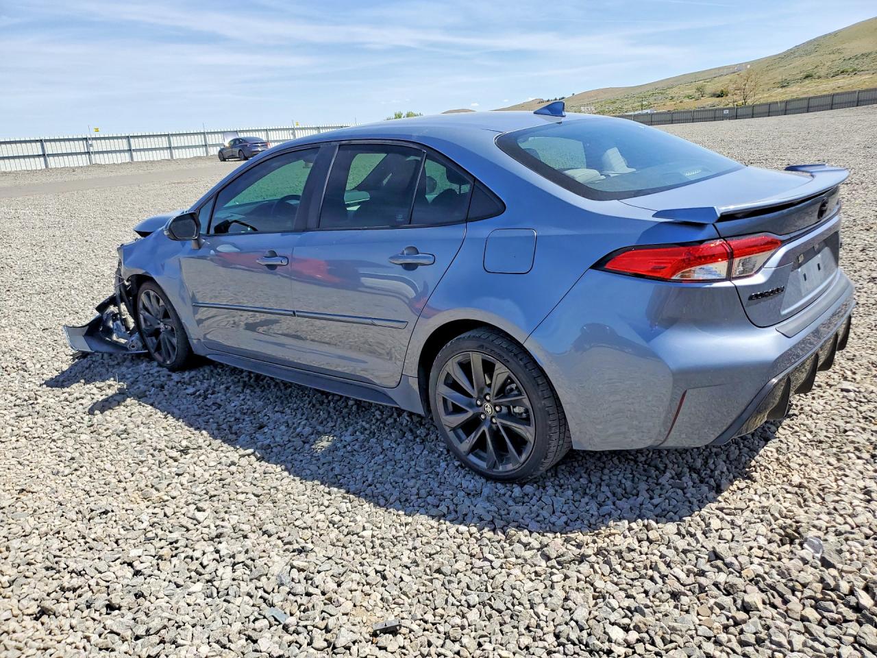 2023 TOYOTA COROLLA SE photo 4