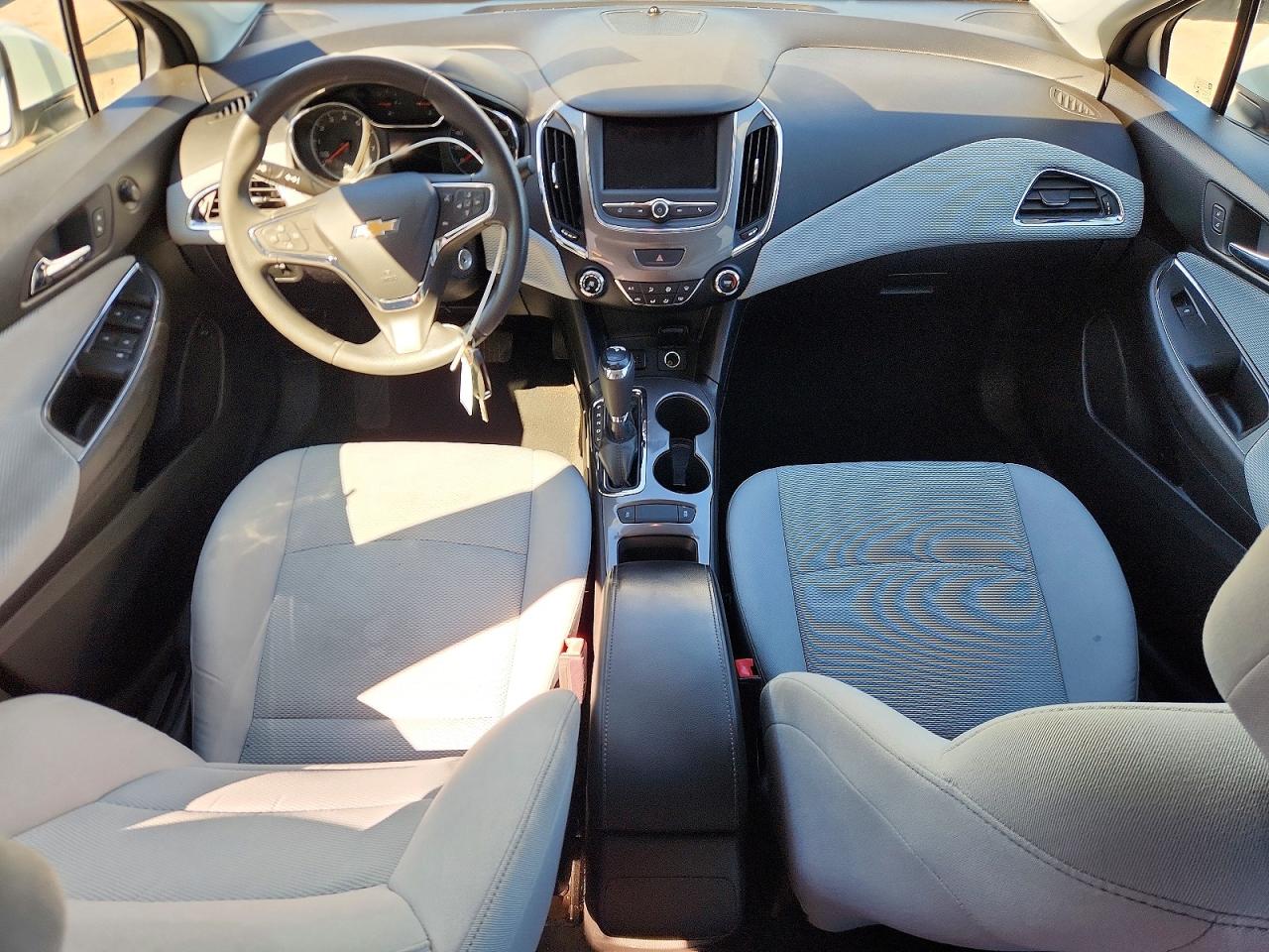 2019 CHEVROLET CRUZE LS photo 15