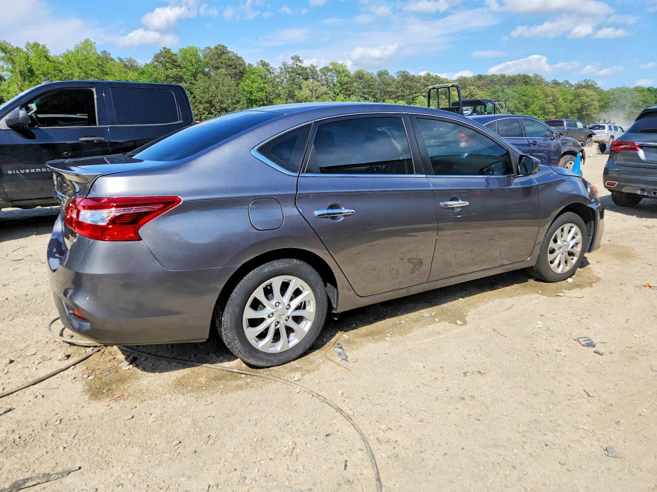 2019 NISSAN SENTRA S photo 7