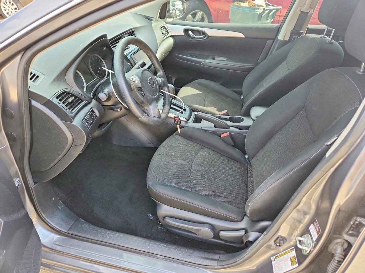 2019 NISSAN SENTRA S photo 19
