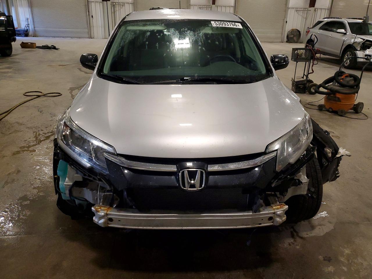 2015 HONDA CR-V LX photo 9