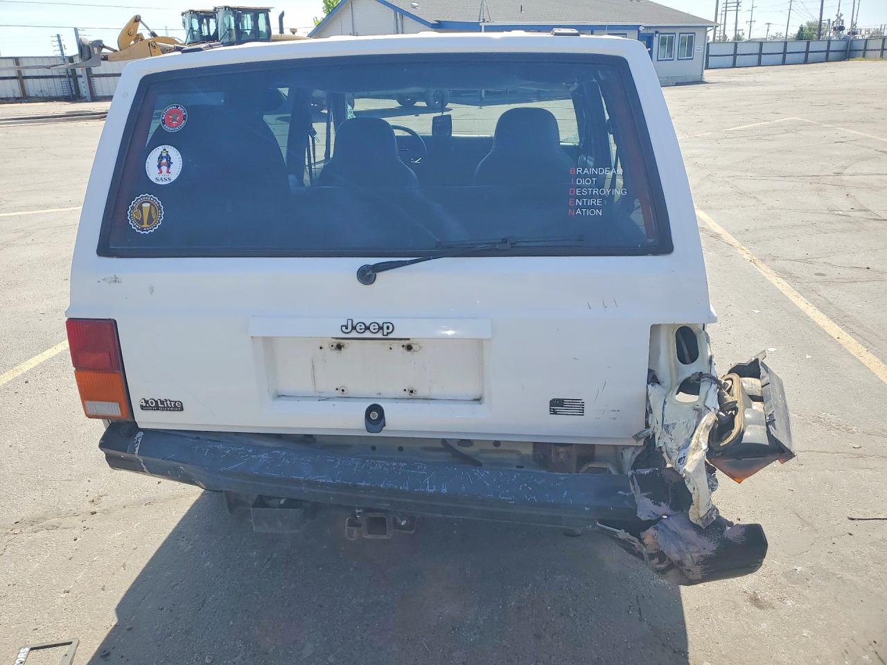 1995 JEEP CHEROKEE SE photo 16