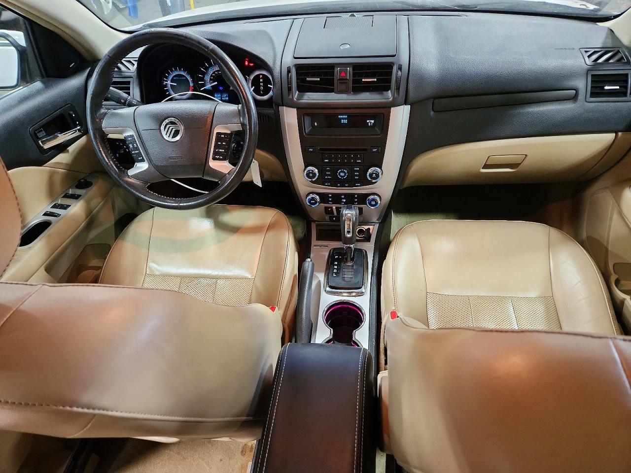 2010 MERCURY MILAN PREMIER photo 15