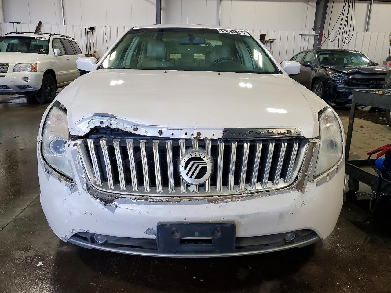 2010 MERCURY MILAN PREMIER photo 9