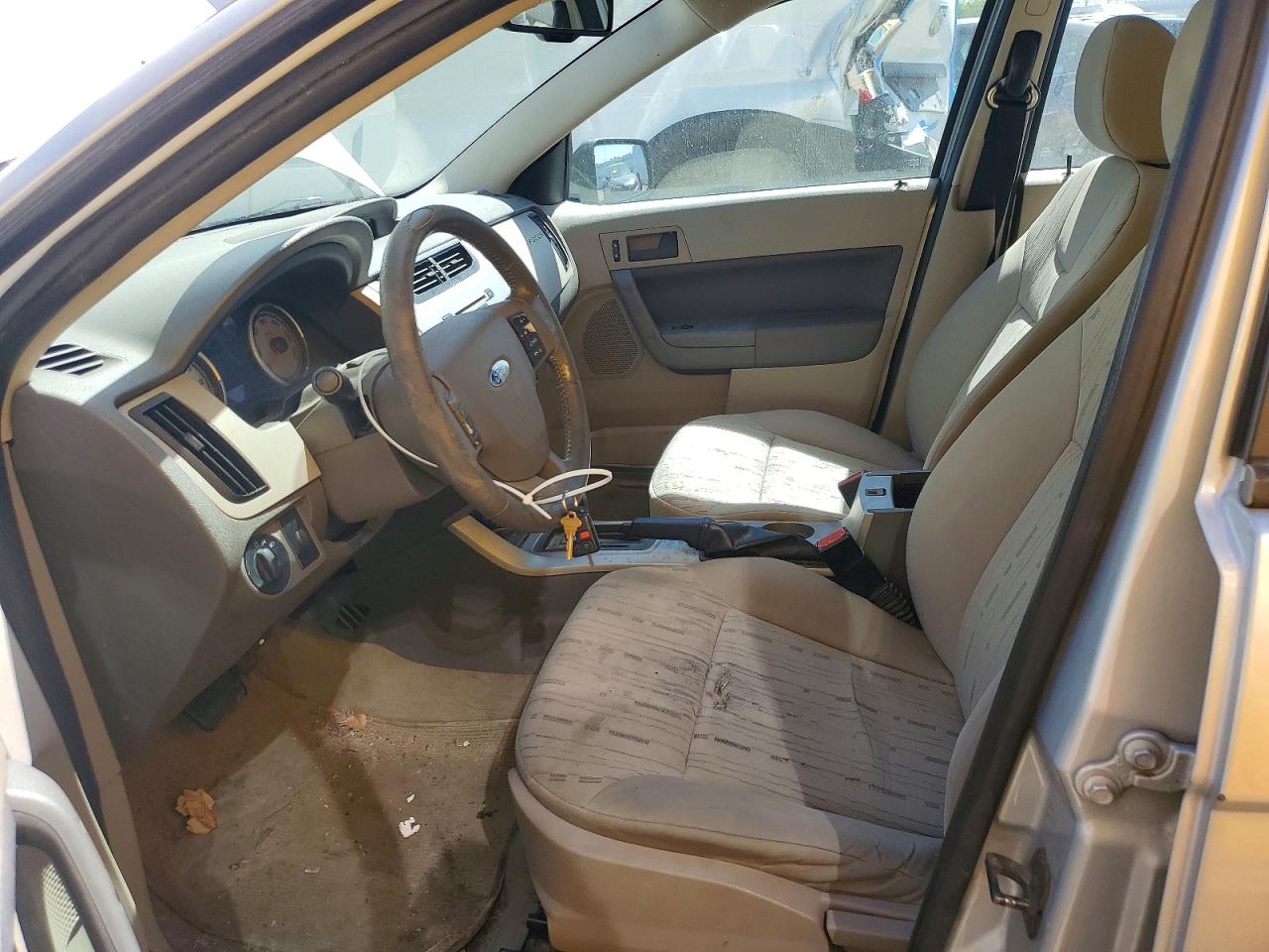 2008 FORD FOCUS photo 19
