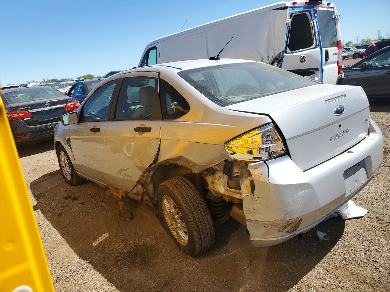 2008 FORD FOCUS photo 4