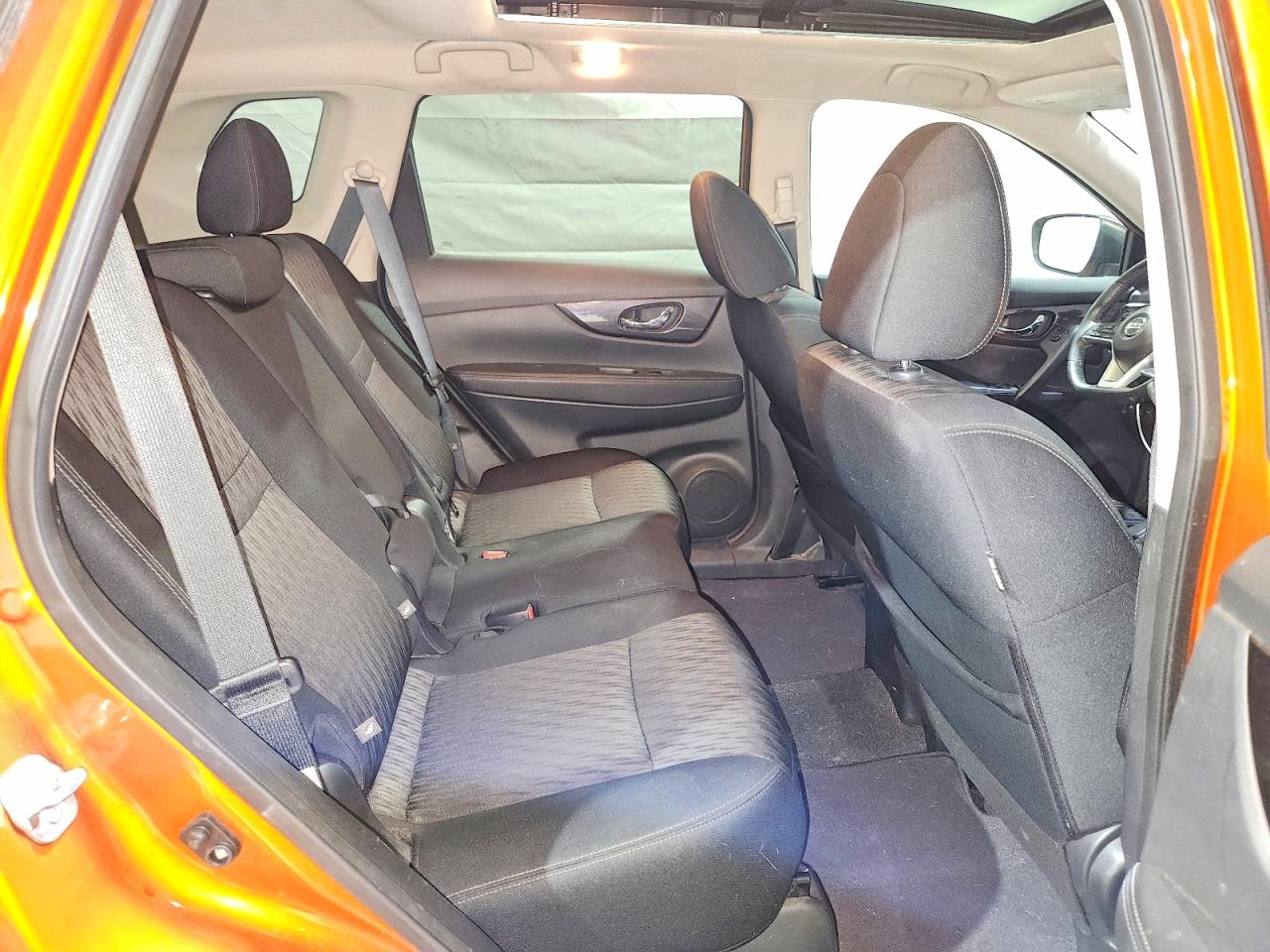 2018 NISSAN ROGUE SV photo 21