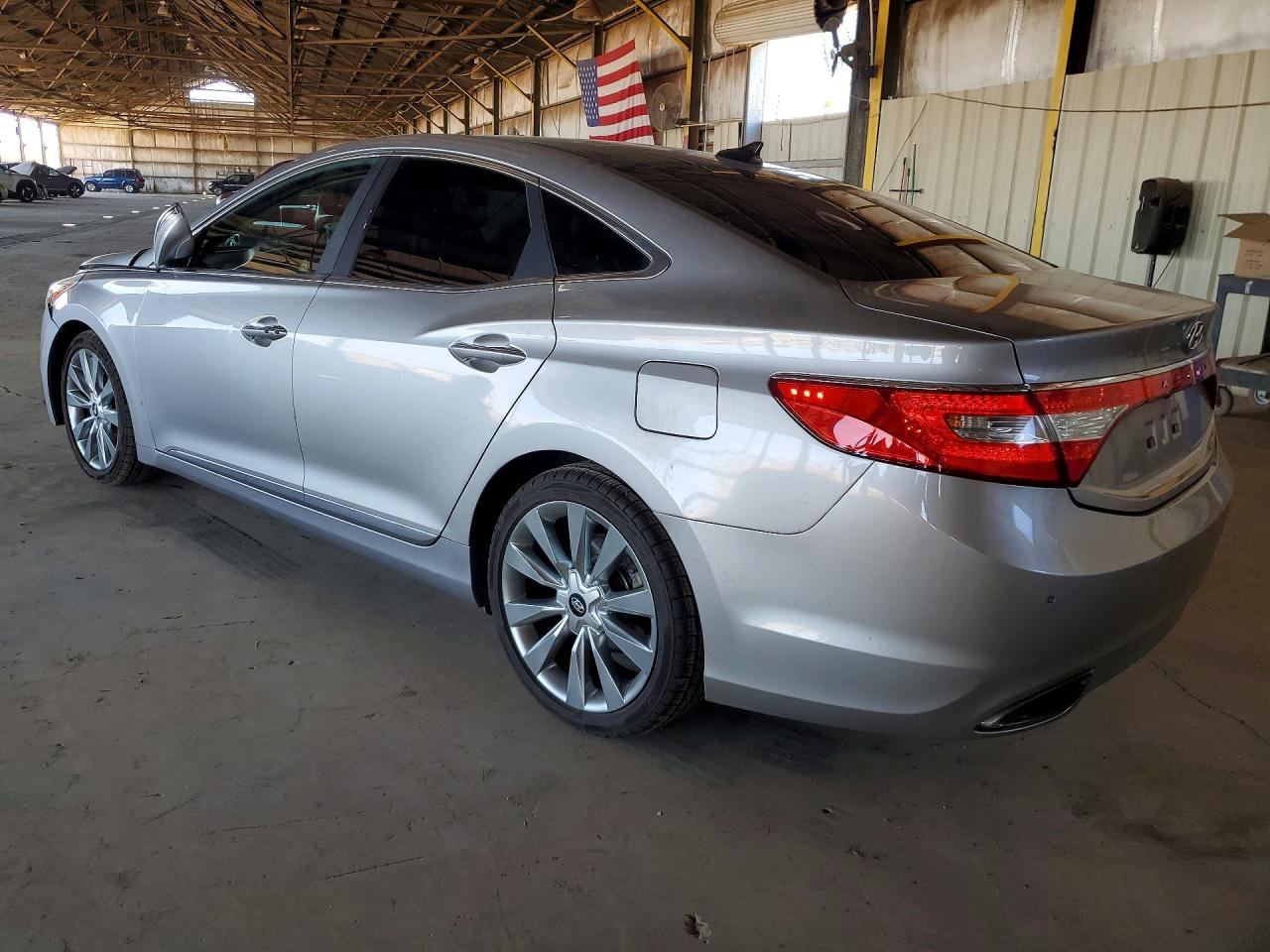 2013 HYUNDAI AZERA BASE photo 3