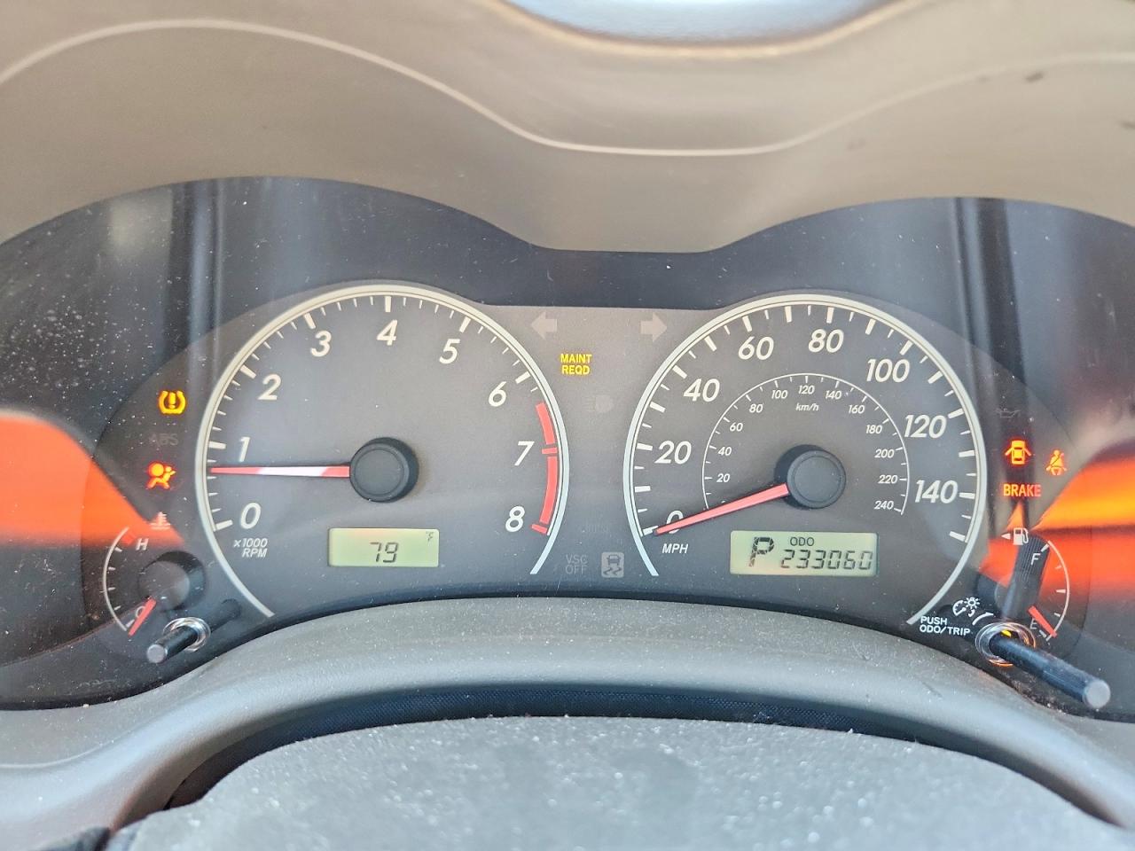 2010 TOYOTA COROLLA LE photo 17