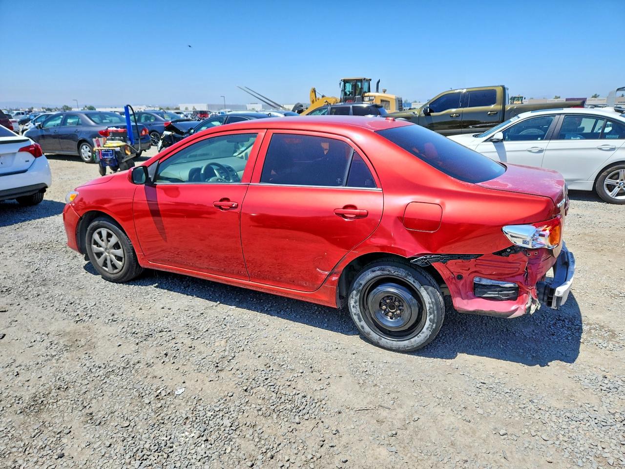 2010 TOYOTA COROLLA LE photo 3