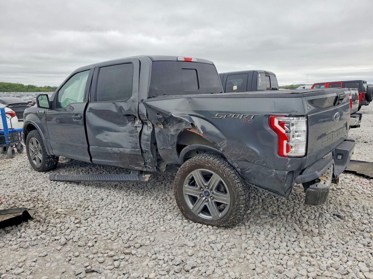 2019 FORD F150 SUPERCREW photo 4