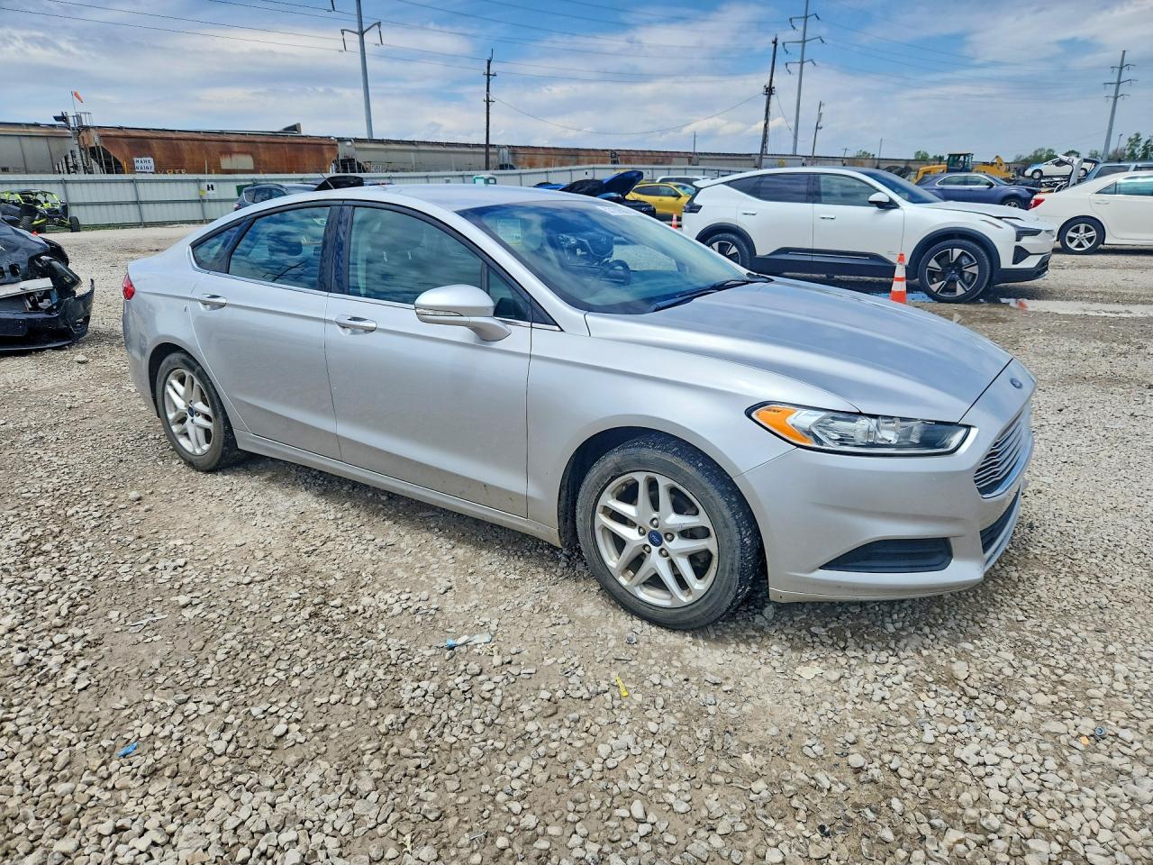 2016 FORD FUSION SE photo 10