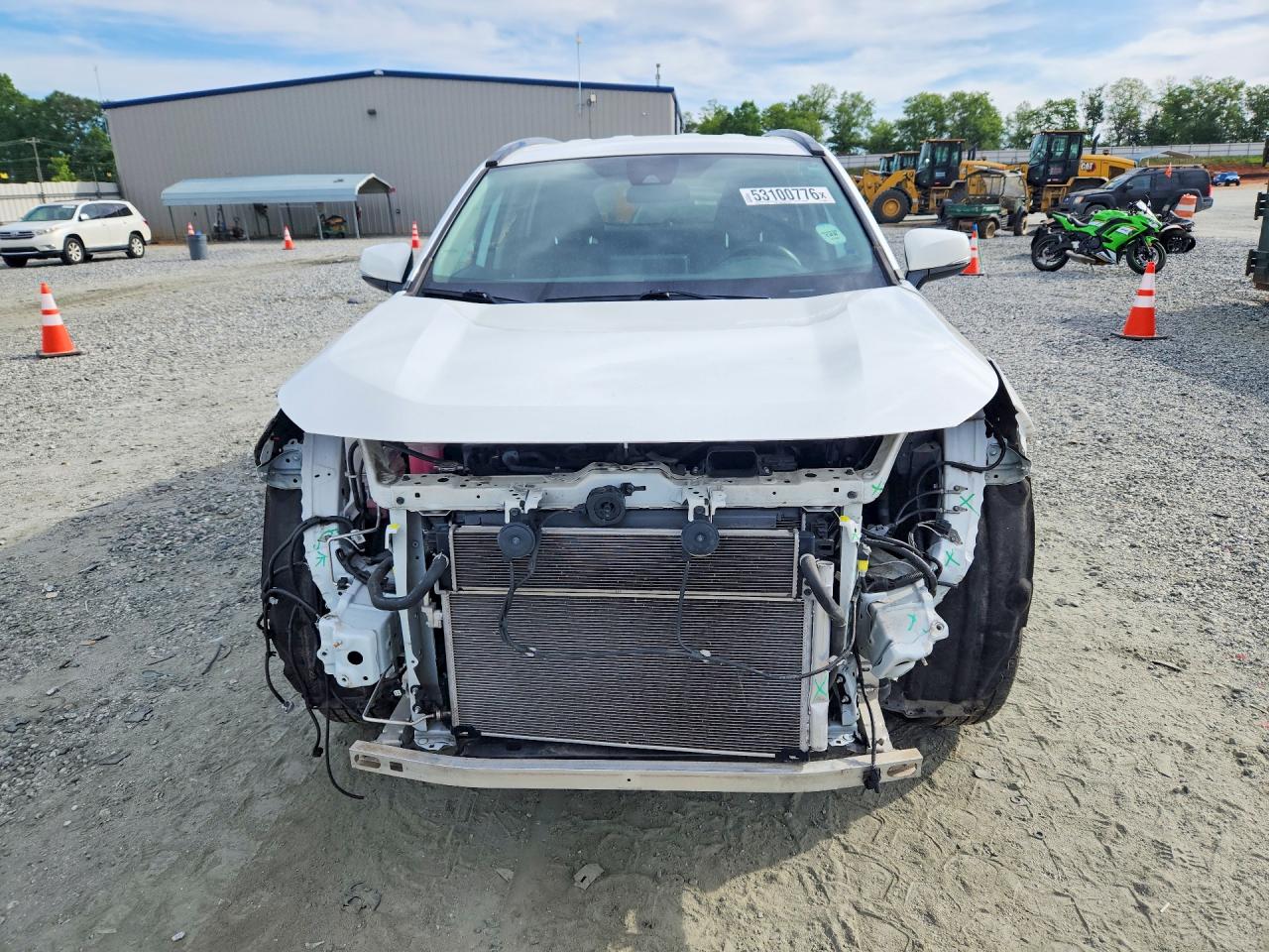2021 TOYOTA RAV4 XLE photo 9
