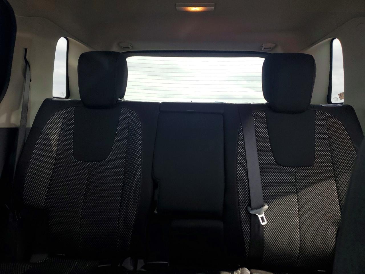2017 GMC TERRAIN SLE photo 19