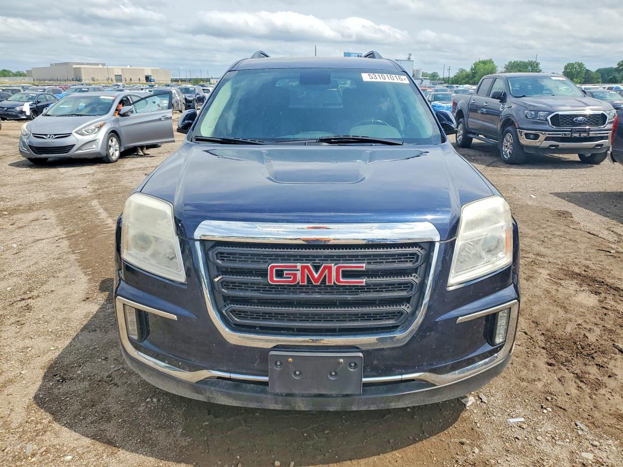 2017 GMC TERRAIN SLE photo 9