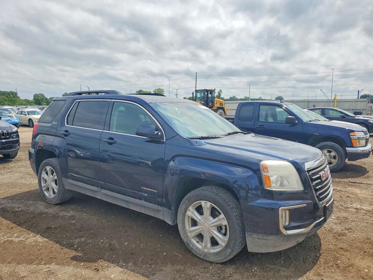 2017 GMC TERRAIN SLE photo 7